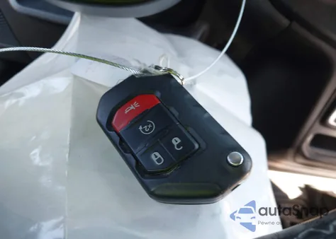 2023 Jeep Wrangler 4-Door Sahara 4X4 from USA, damaged, VIN 1C4HJXEG8PW570737